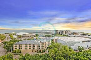 Zen Ocean Charm 3BR Luxury W Front Apt Pool BBQ