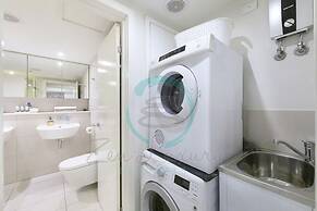 ZEN SUN City Cozy 2-br 2-ba Ocean View Retreat