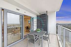 ZEN SUN City Cozy 2-br 2-ba Ocean View Retreat