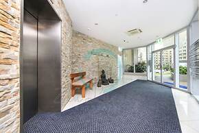 Zen Skytower Harbourview -exclusive 3br Family Apt