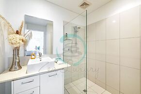 Zen Skytower Harbourview -exclusive 3br Family Apt