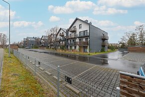 Cosy Apartment in Dzwirzyno by Renters