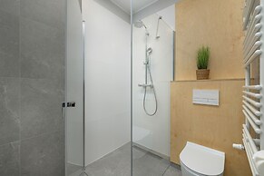 Cosy Apartment in Dzwirzyno by Renters
