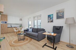 Cosy Apartment in Dzwirzyno by Renters