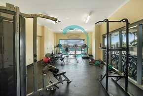 Pinnacle Penthouse Escape Panoramic Views Pool