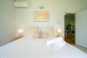 Nightcliff Retreat Stylish 2BR Apt Near Foreshore