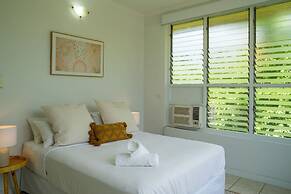 Nightcliff Retreat Stylish 2BR Apt Near Foreshore