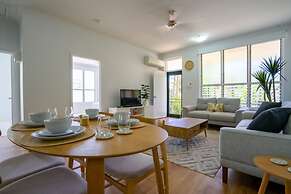 Nightcliff Retreat Stylish 2BR Apt Near Foreshore