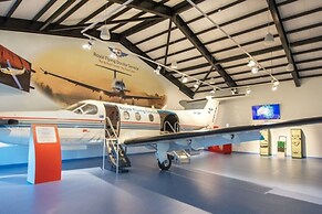 Zen Ocean Pebble 1-br 1-ba Sea View Retreat