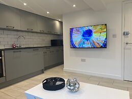 Stunning 1 Bedroom Apartment in Bicester Town