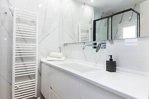 Kallithea Modern Living w Designer Touch