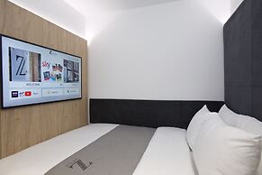 The Z Hotel City