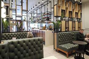 The Z Hotel City