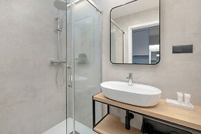 Modern Studio in the Centre by Renters