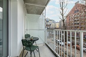 Modern Studio in the Centre by Renters