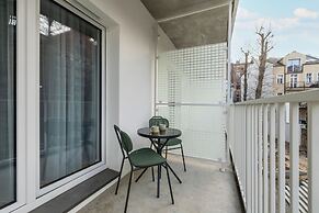 Modern Studio in the Centre by Renters