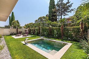 Luxury Lake Front Catullo A2 by Wonderful Italy