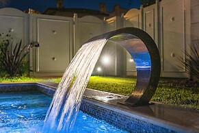 Luxury Lake Front Catullo A2 by Wonderful Italy