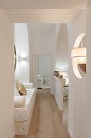 Vatican home for seven people