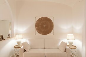 Vatican home for seven people