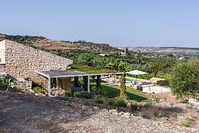 Casa Balatella con Piscina by Wonderful Italy