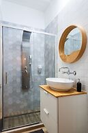 Budapest Holidays Courtyard