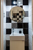 Budapest Holidays Courtyard