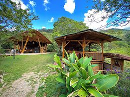 Aracari Ecolodge