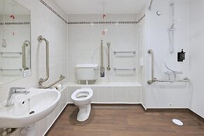 Premier INN Cardiff City Centre-stadium