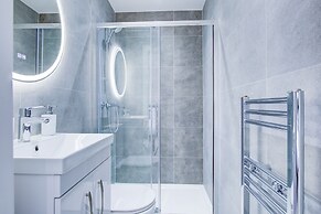 Hybrid Resi - Uxbridge