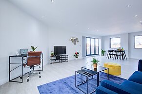 Hybrid Resi - Uxbridge