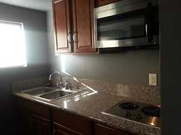 STERLING GARDENS HOTEL