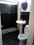 STERLING GARDENS HOTEL