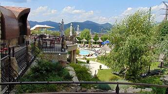 CASTEL TRANSILVANIA
