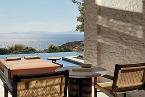 Odera, Tinos, Autograph Collection