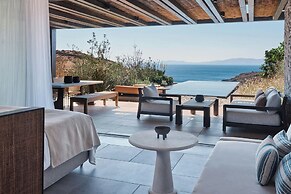 Odera, Tinos, Autograph Collection