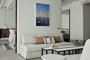 Odera, Tinos, Autograph Collection