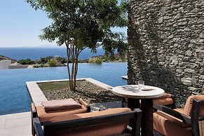 Odera, Tinos, Autograph Collection