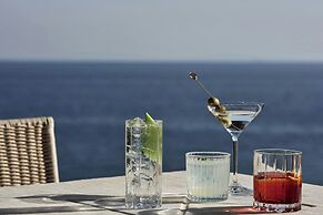 Odera, Tinos, Autograph Collection