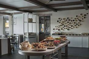 Odera, Tinos, Autograph Collection