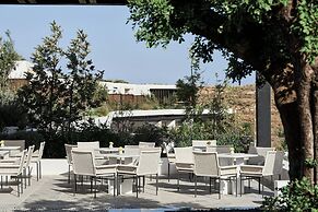 Odera, Tinos, Autograph Collection