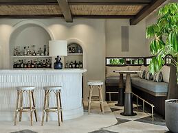 Odera, Tinos, Autograph Collection