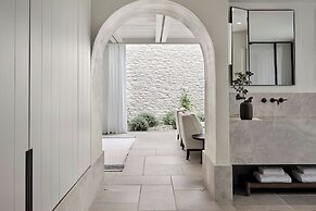 Odera, Tinos, Autograph Collection