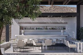 Odera, Tinos, Autograph Collection