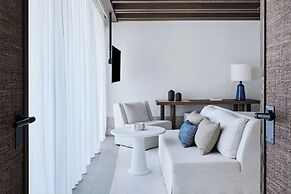 Odera, Tinos, Autograph Collection