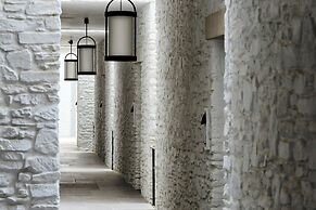 Odera, Tinos, Autograph Collection