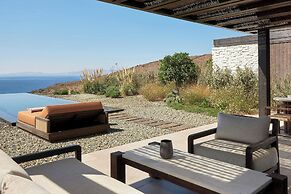 Odera, Tinos, Autograph Collection