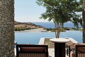 Odera, Tinos, Autograph Collection