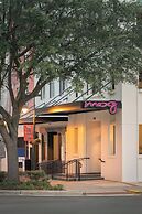 Moxy Columbia Downtown