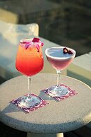 Moxy Columbia Downtown